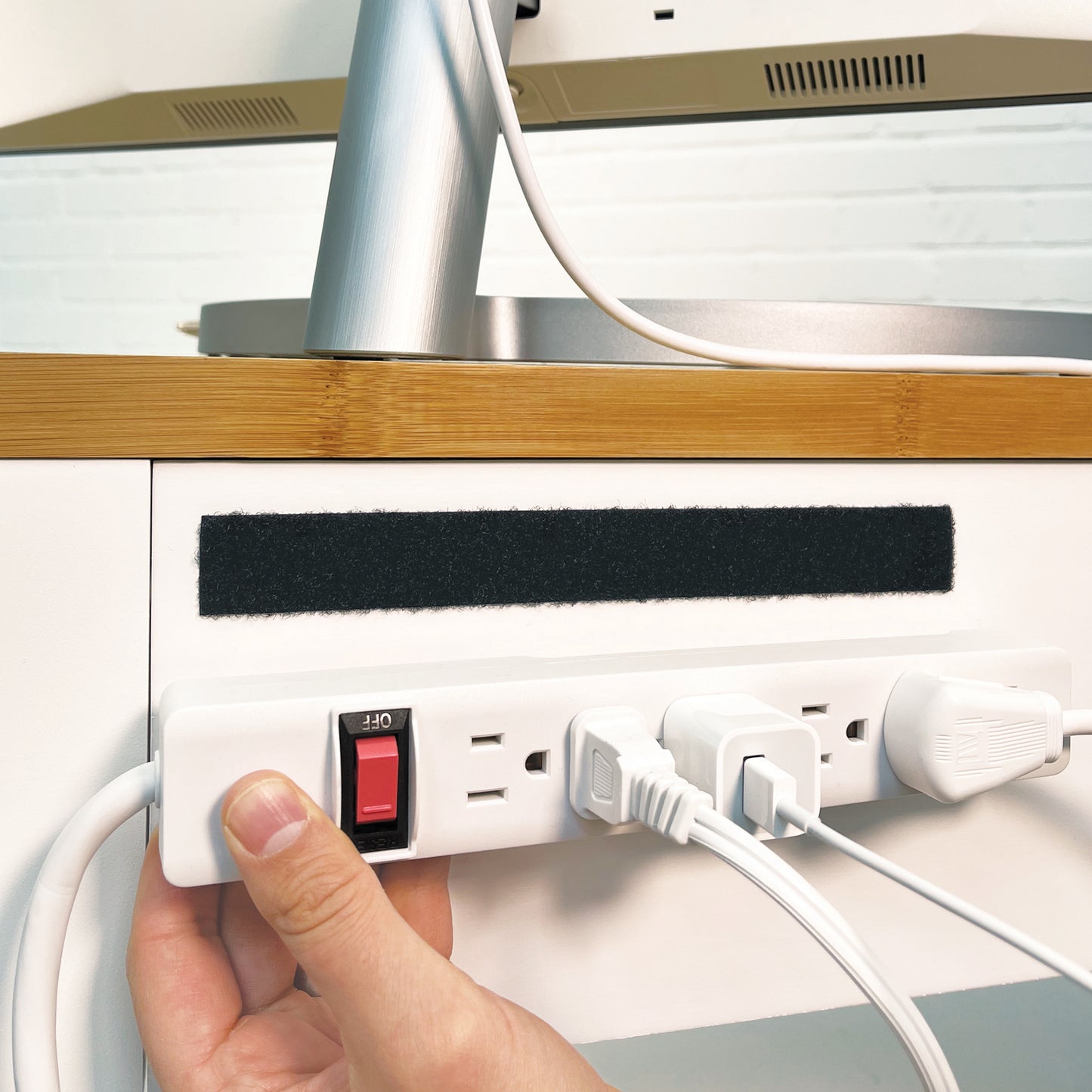 Stick 'Em™ - 15' x .75" Roll