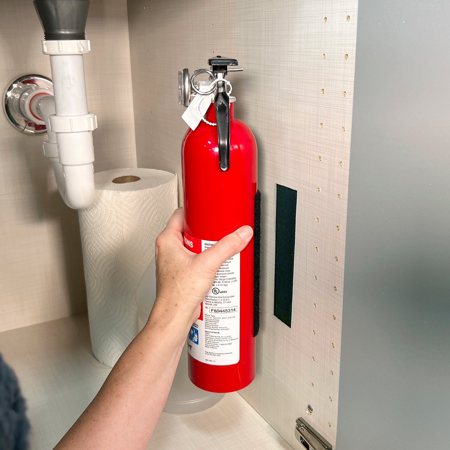 Stick 'Em™ - 10' x 2" Roll - Industrial Strength