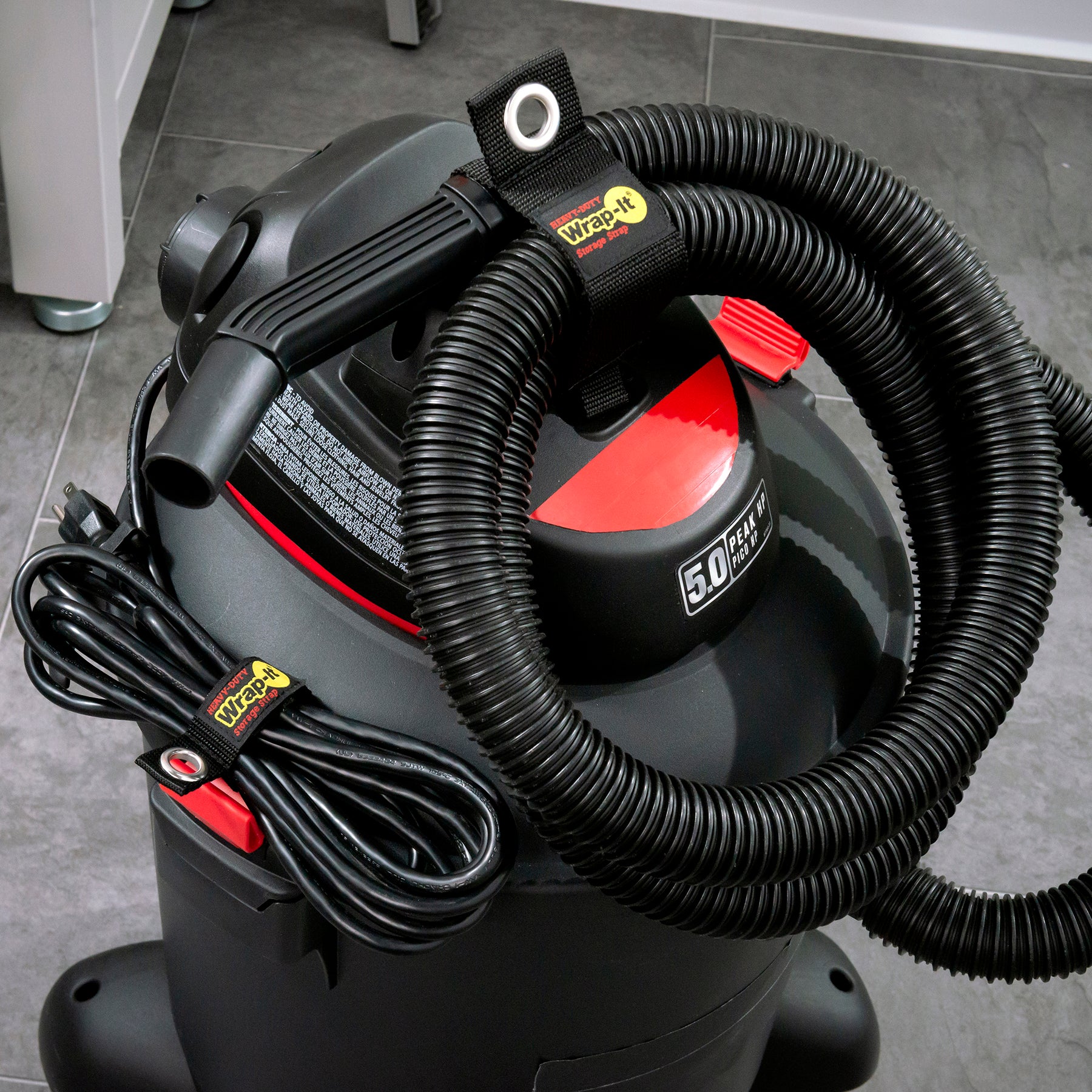 Vacuum cleaner deals hose storage